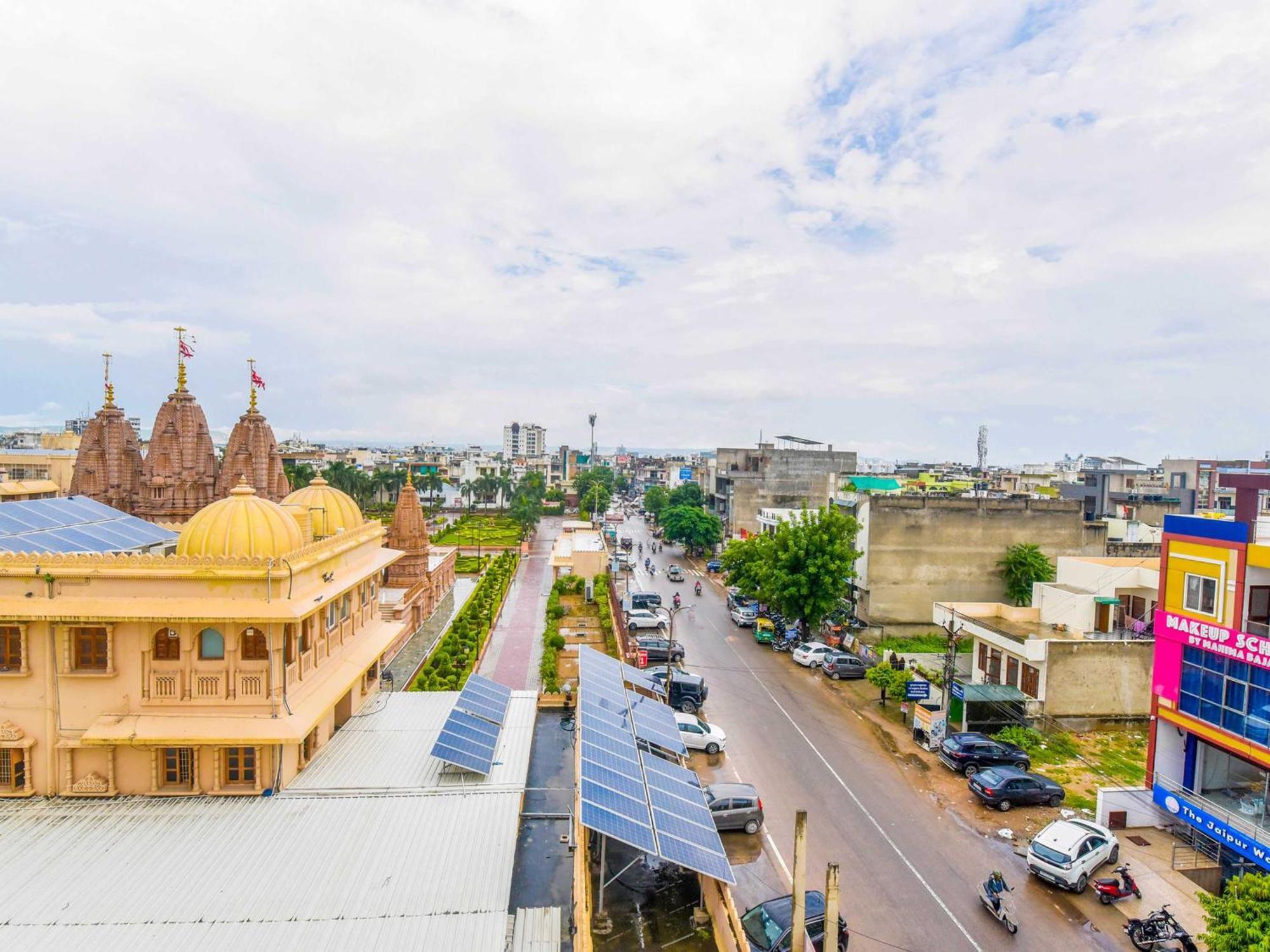 O Utsav Hotel 3*